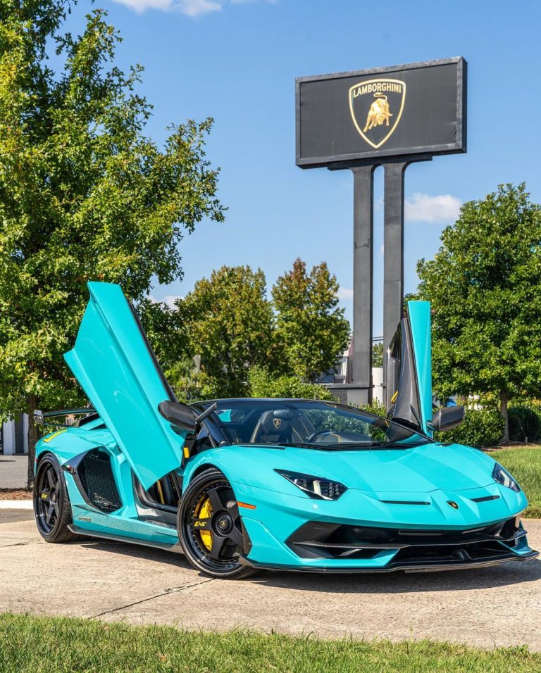 Details The Beauty Speed And Power Of Lamborghini Aventador SVJ